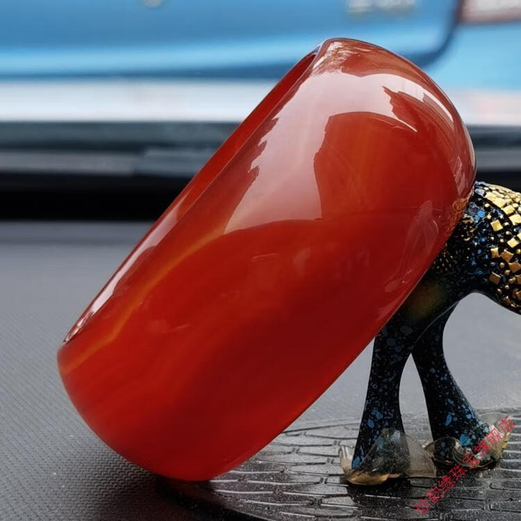 红色玉手镯巴西红玛瑙玉镯子女款超宽加宽细窄版少女