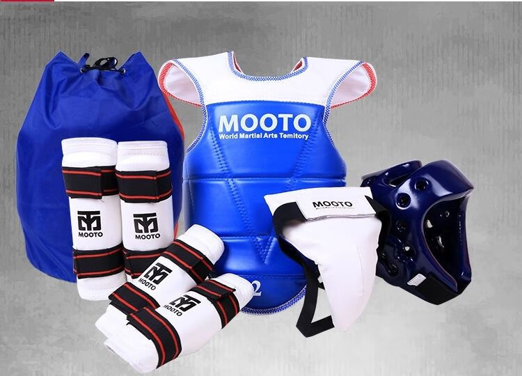 跆拳道护具全套儿童道馆实战训练五八件套比赛型成人加厚搏击用品