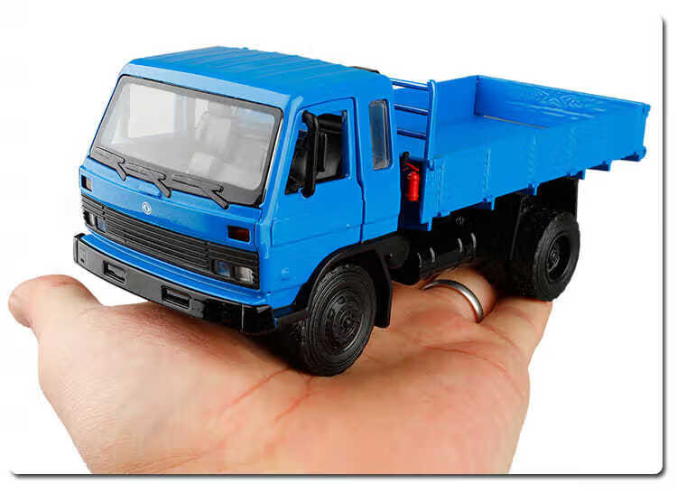 132东风康明斯卡车合金车模开门声光金属仿真汽车模型玩具黄绿色雨棚