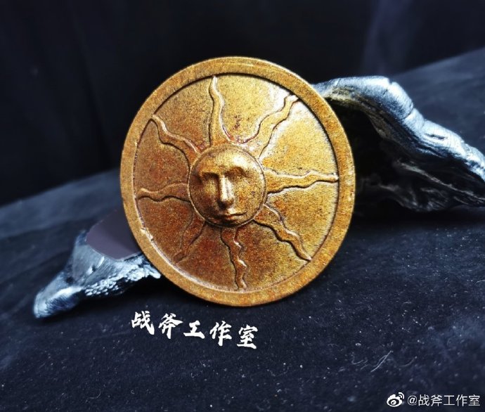 黑魂周边太阳徽章黑暗之魂cos道具赞美太阳另类书包扣冰箱贴耳朵冰箱