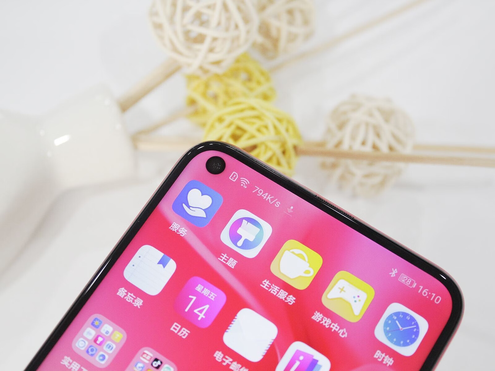 成色好,价格越好,所以要取决于成色好不好;一个华为nova4一个oppor11