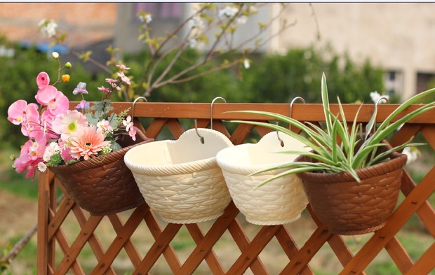 阳台挂墙半圆花盆半壁挂式墙壁挂盆网格木栅栏花架壁挂花盆仿藤编 米