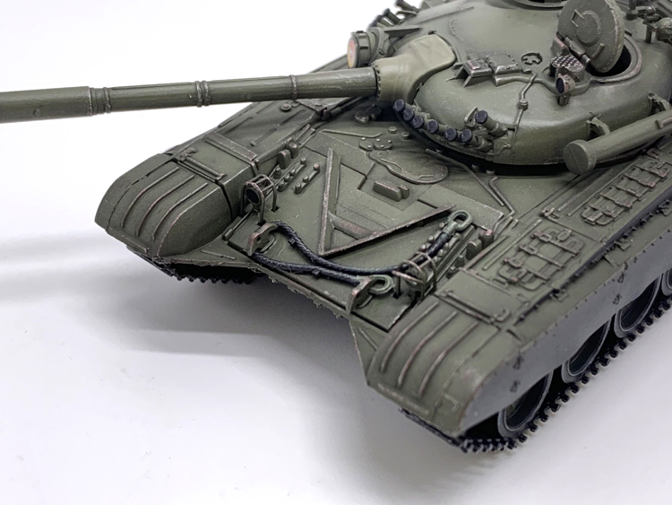 1:72 俄罗斯 t72 t-72a主战坦克完成品模型 改件大幅提升细节 近卫军