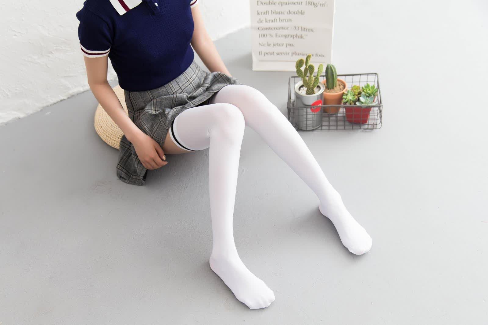 伪1娘衣服超长日系大码加长cos过膝长筒袜女装丝袜衣服用品 黑白条纹
