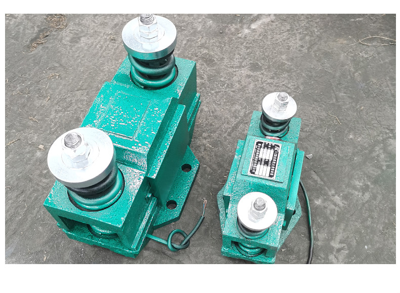 cz型电磁仓壁振动器220v料仓用防堵塞震荡器破拱可调式仓壁振打器xkz5