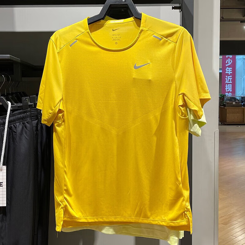 482502477720d8cb.jpg