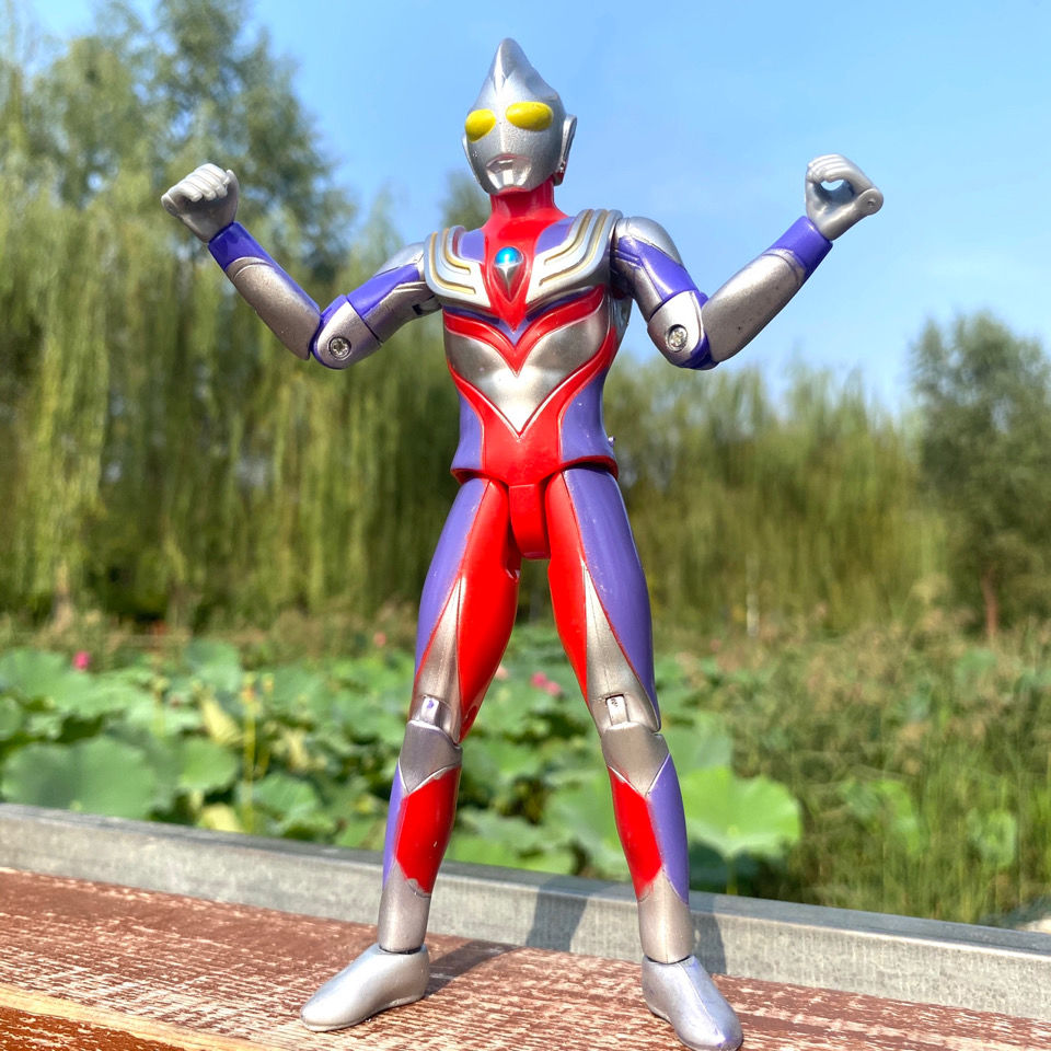 迪迦可动版关节可动人偶act大战怪兽金古桥软胶男超人玩具黄色金古桥