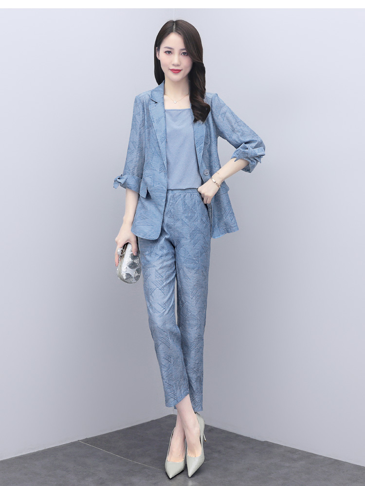 丝柏舍2021春装新款ol气质设计感职场套装上衣搭配九分裤两件套女