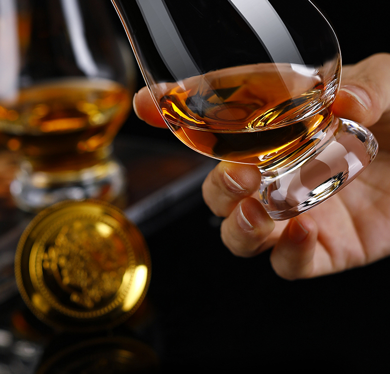 威士忌闻香杯威士忌品鉴杯创意酒杯烈酒杯水晶玻璃闻香杯欧式洋酒杯矮