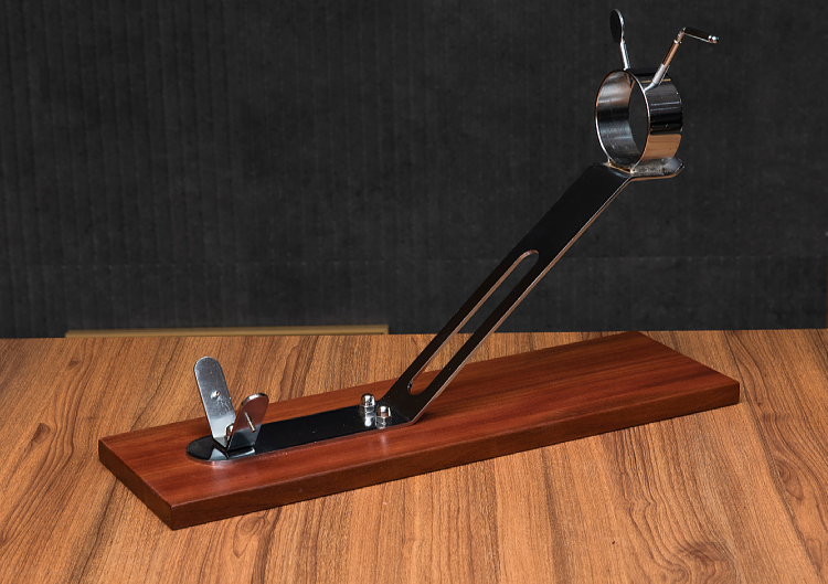 新款西班牙火腿架子高端西班牙火腿架切片刀具套装实木不锈钢配件羊腿