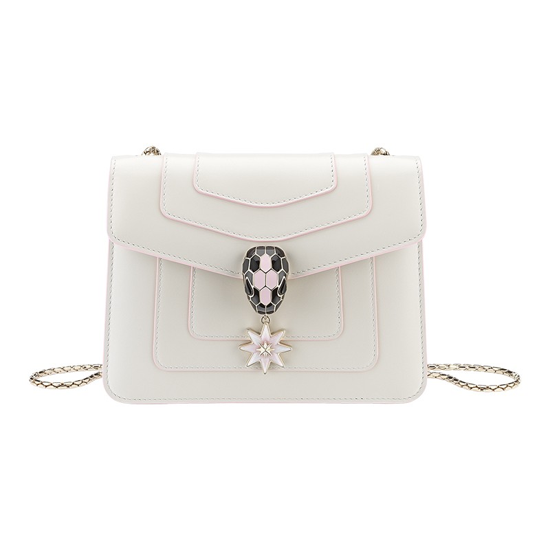 重新演绎bvlgar i宝格丽康多堤大道旗舰店的标志性八角星图案