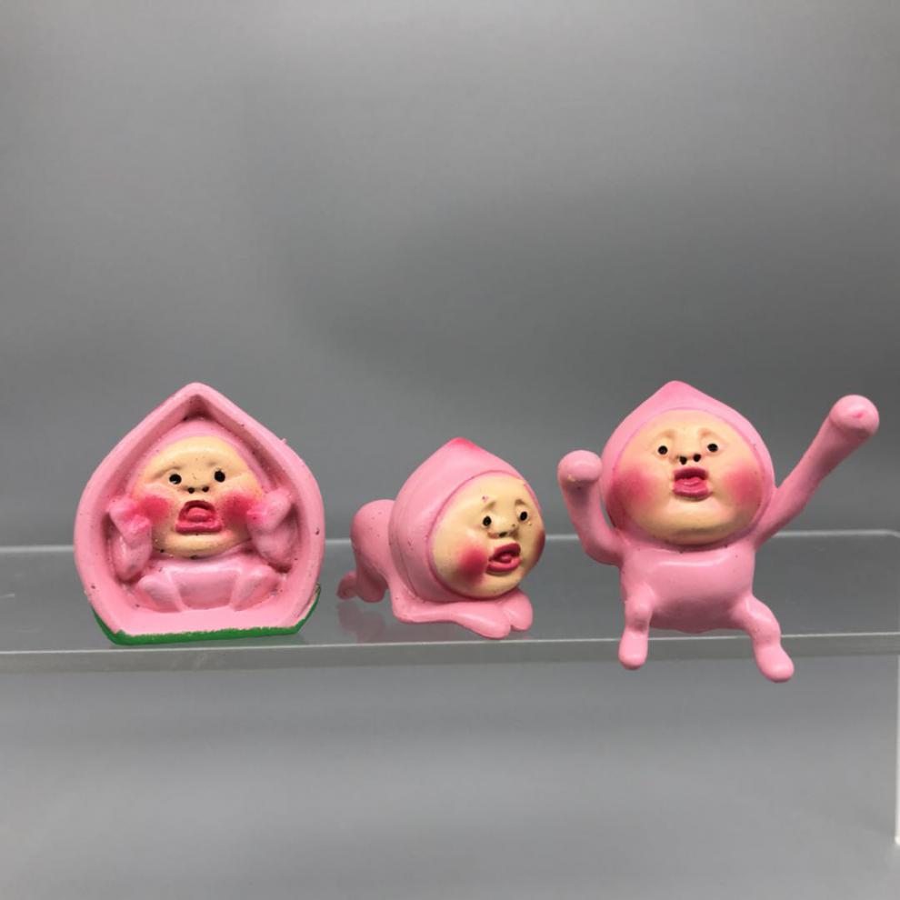 抓屁桃玩具日本屁桃君农场精灵烘焙情景蛋糕装饰贱萌蘑菇人摆件猥琐