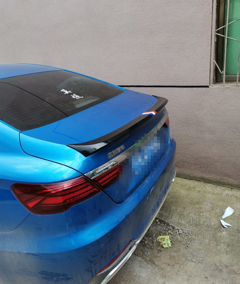 18-21款缤瑞尾翼 18-21款新远景定风翼碳纤改装压尾abs免打孔 缤瑞