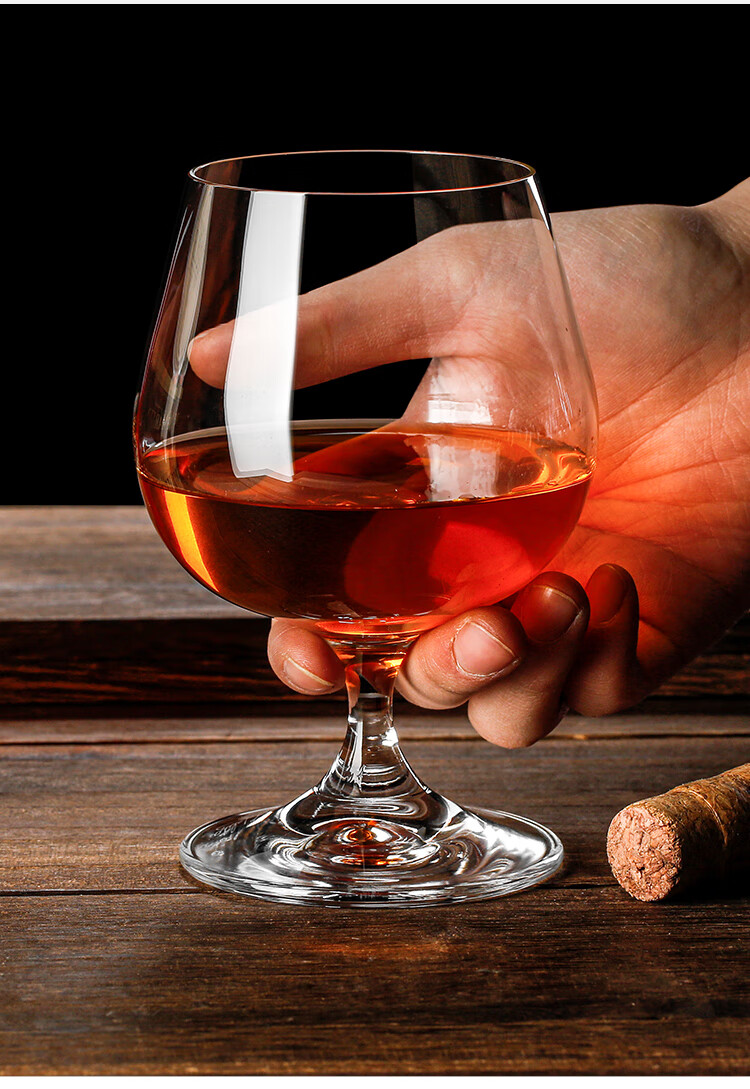 水晶玻璃洋酒杯 ktv酒吧白兰地杯红酒杯矮脚干邑杯威士忌杯家用 玻璃