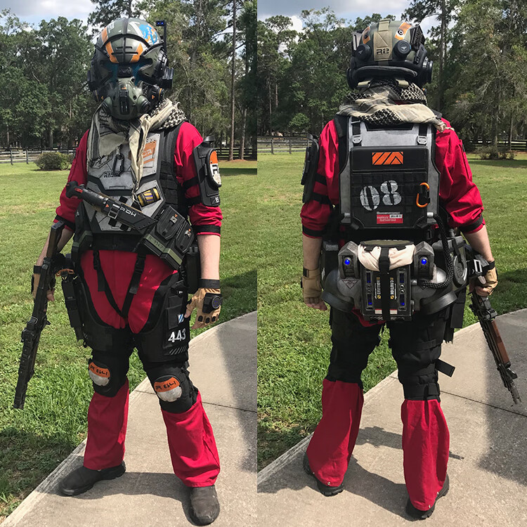 泰坦陨落2头盔可穿 泰坦陨落2 铁驭 cos全身装备 无头盔 杰克库珀头盔