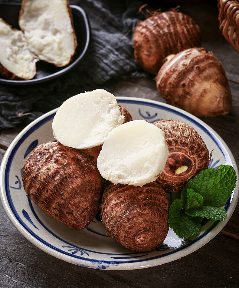 山东牛奶小芋头山地毛芋仔蔬菜红芽芋芋艿新鲜香芋3斤中芋头蒸煮美味