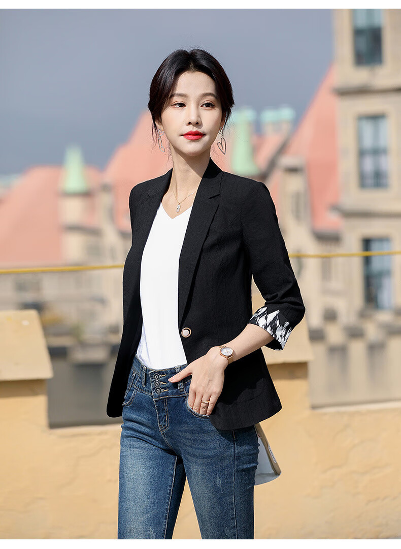 秦菲 杏色小西装外套女2021春夏新款韩版休闲短款七分袖薄款西服女