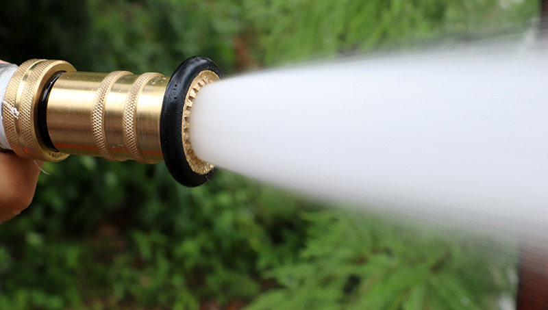 定制消防款洒水车高压水枪可调直喷开花水幕冲洗绿化灌溉水泵喷头