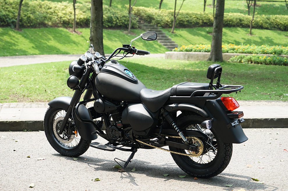 叛逆者250复古太子车国四可上牌摩托整车宗申隆鑫油冷选配国四隆鑫250