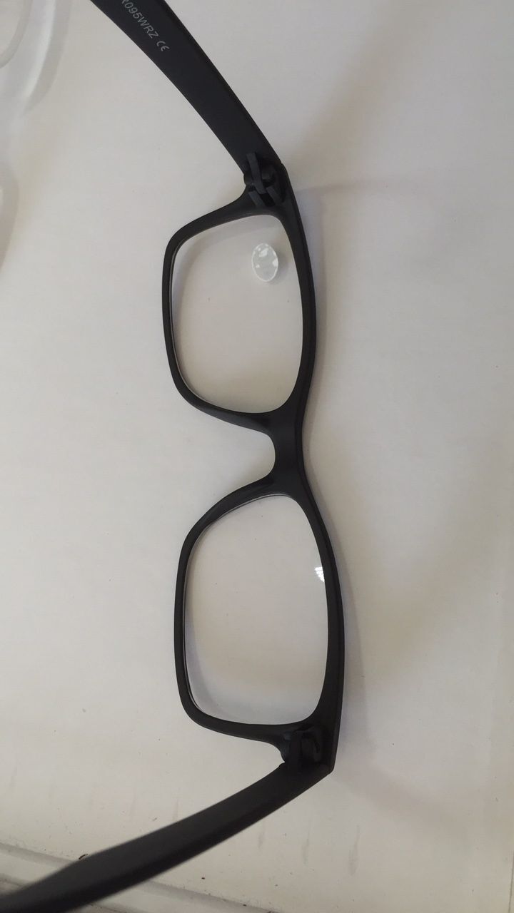 监狱专用老花眼镜无螺丝全塑料近视眼镜框看守专用眼镜拘留戒毒所全