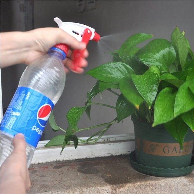 浇花家用饮料瓶喷壶手持喷雾器农用喷水壶喷头配件喷雾