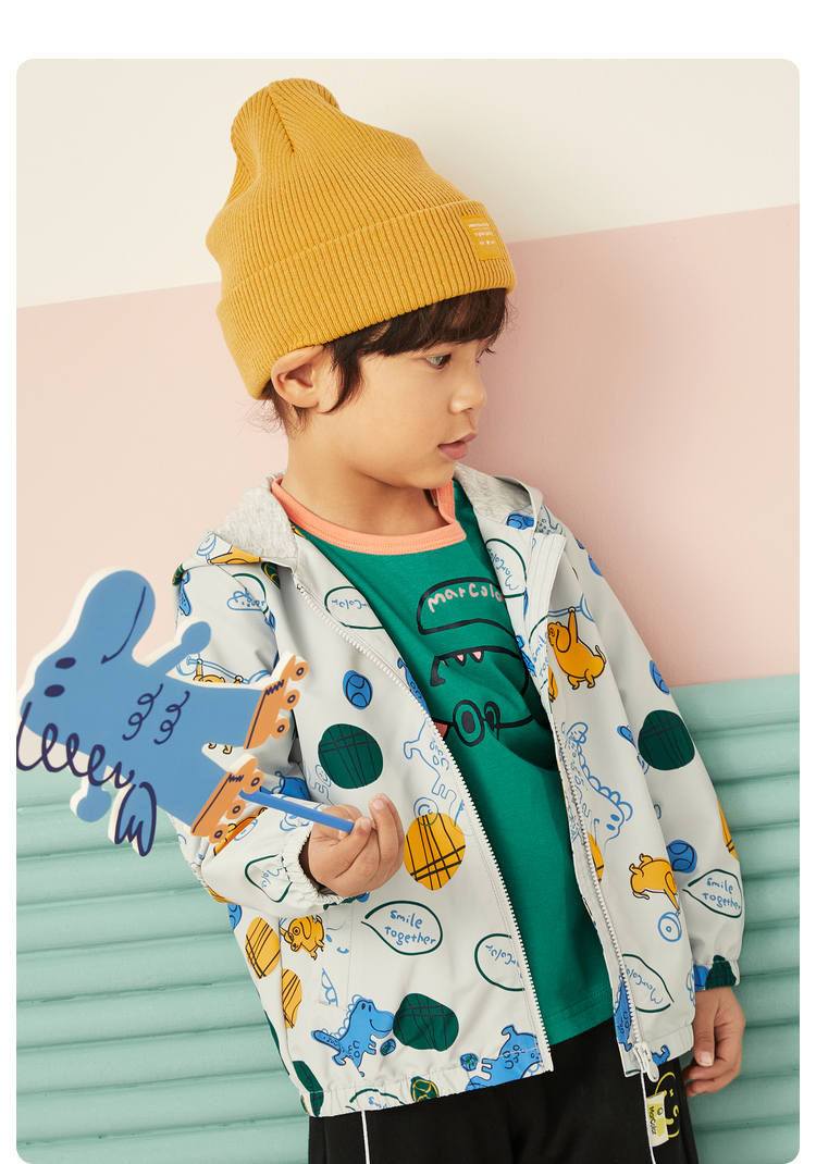 森马集团旗下马卡乐童装【优可丝面料】男童连帽甜美百搭满印长袖外套