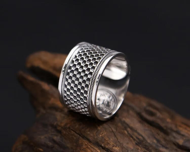 七夕情人节礼物老凤凰s999银顶针戒指男士宽版鱼鳞祥云戒复古泰银光面