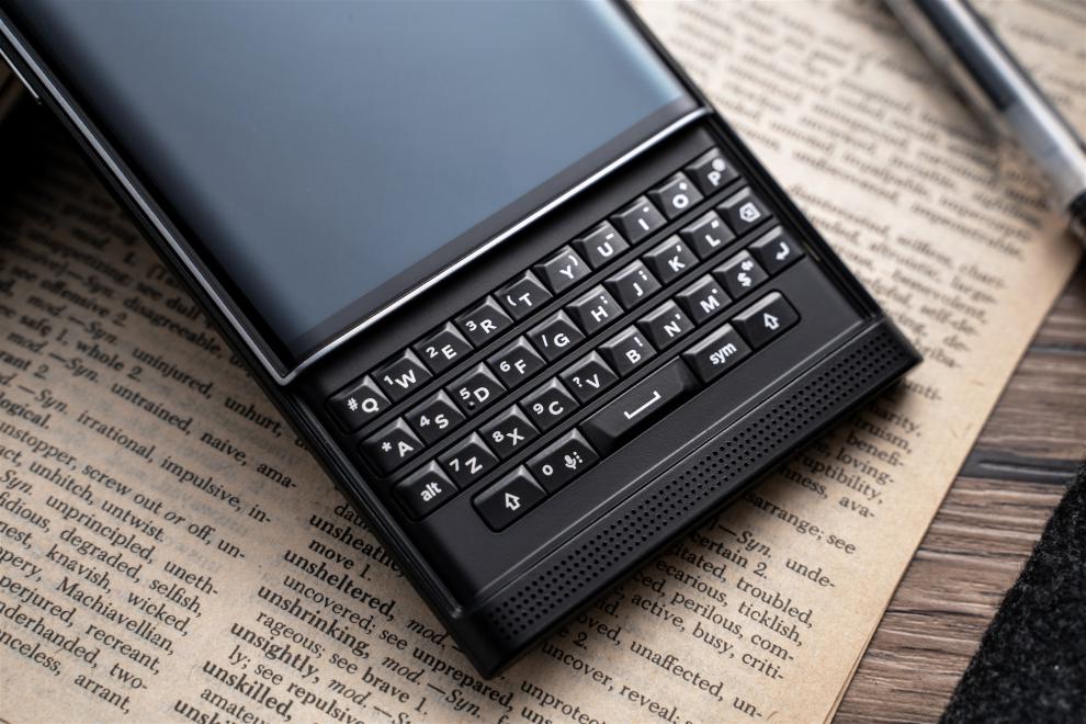 blackberry2f黑莓priv滑盖谷歌曲屏全按键4g商务个性智能情怀手机