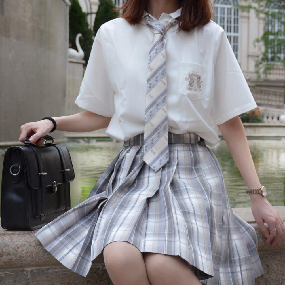 2021原创刺绣jk衬衫女短袖基础款日系白色衬衣夏季dk学生学院风白色