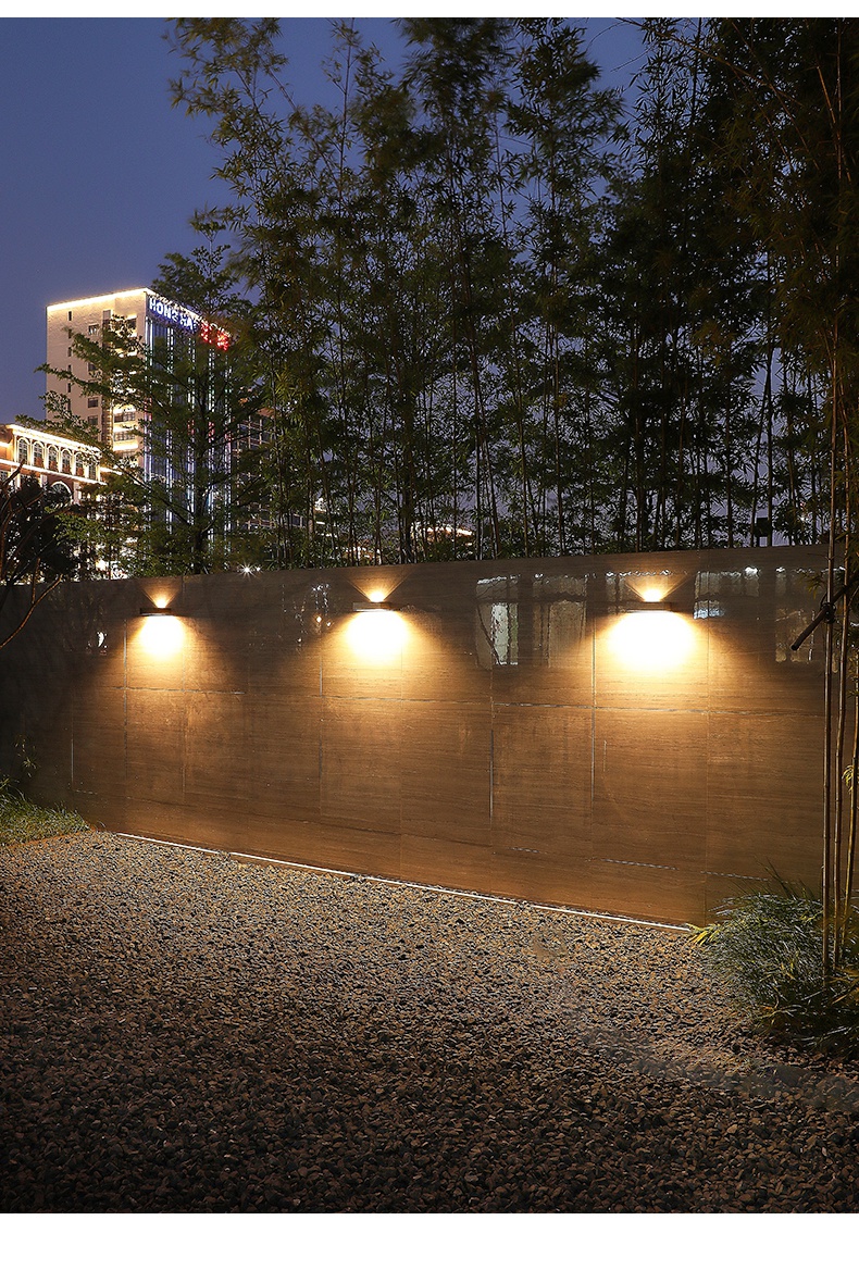 品牌太阳能户外庭院灯院子花园装饰布置围墙洗墙新款上下发光氛围壁灯