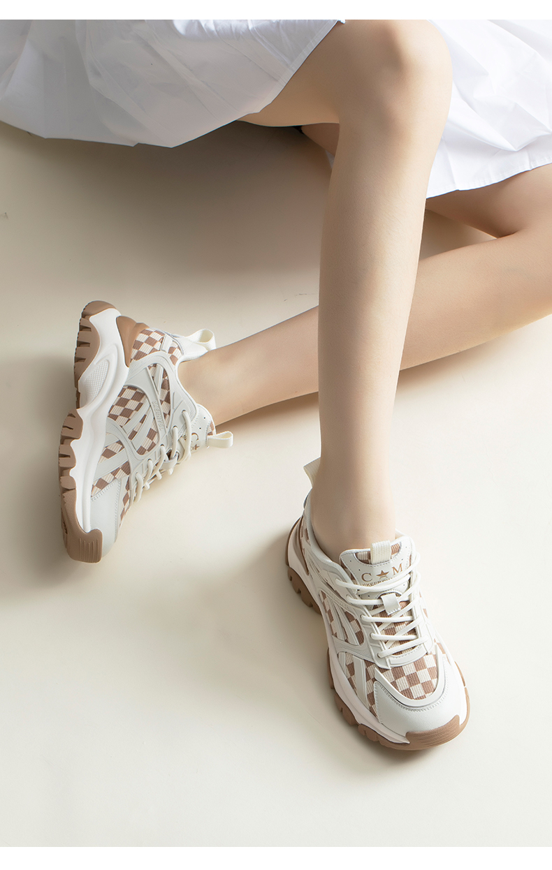 康莉老爹鞋女2022年春季新款时尚拼接棋盘格厚底透气运动休闲鞋棕白拼