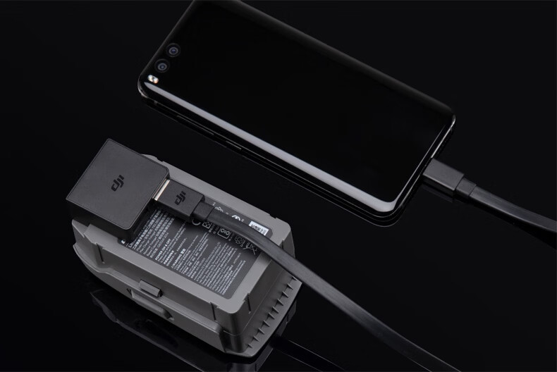 大疆御2电池-充电宝转换器mavic 2pro usb移动电源充手机原装配件