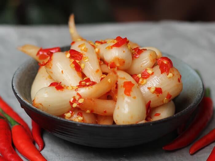 湖南手工辣椒酱腌制酸辣藠头咸菜茭头下饭菜叫头酱菜荞头500克1000克