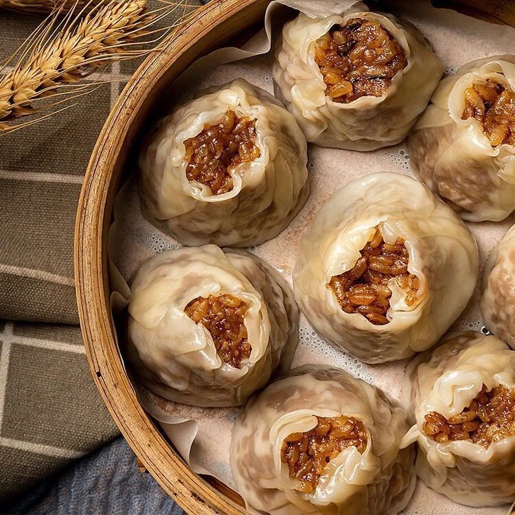 核桃熊手工纸皮烧麦黑胡椒牛肉烧卖速冻糯米早餐冷冻食品虾仁大烧麦8