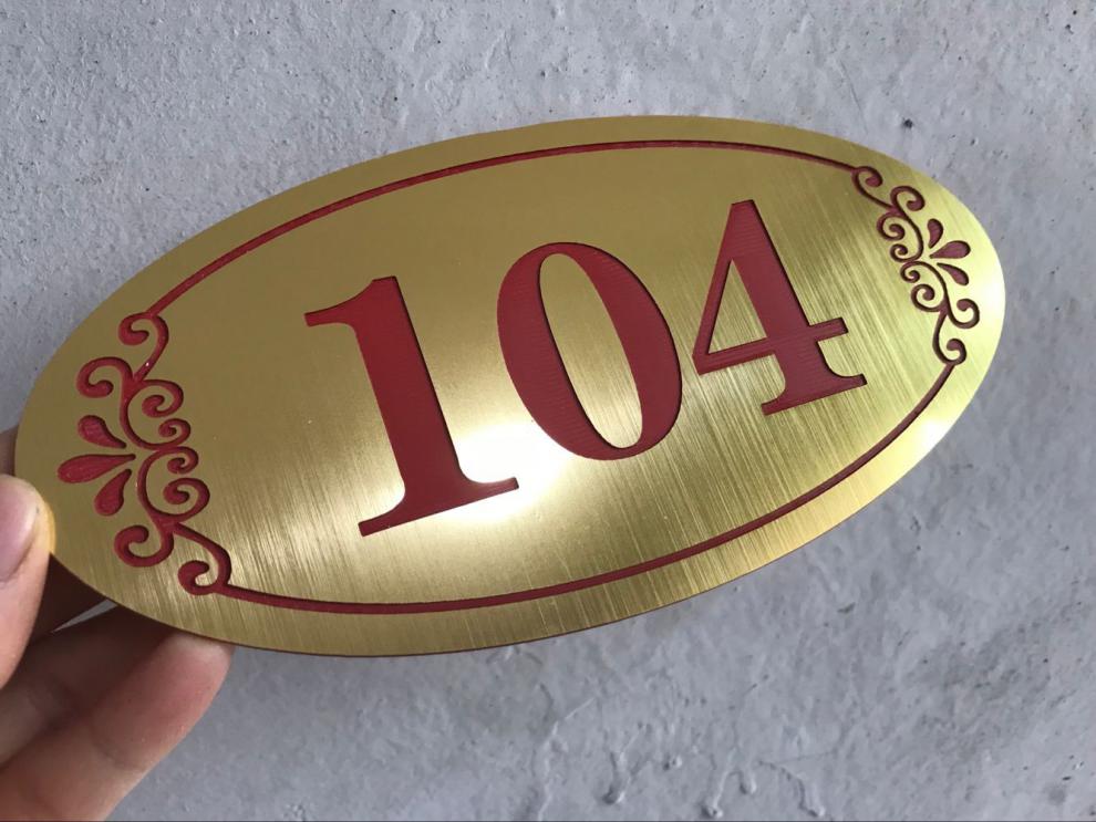 双色板雕刻数字楼层牌科室牌宾馆办公室房间门牌号定制号码牌 金色j款