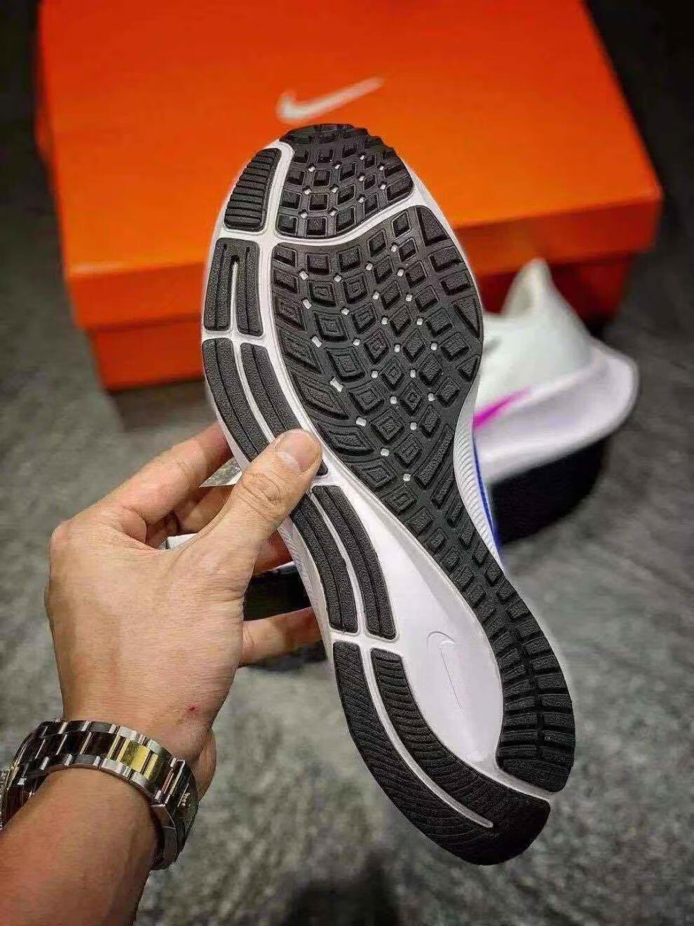 气垫飞马37airzoompegasus36登月35代透气缓震情侣跑步鞋37代黑彩虹38