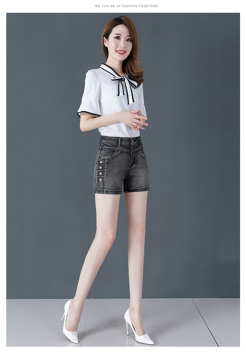 中年女性穿的牛仔短裤女士土牛子夏天外穿宽松夏季裤衩大裤头女装蓝色