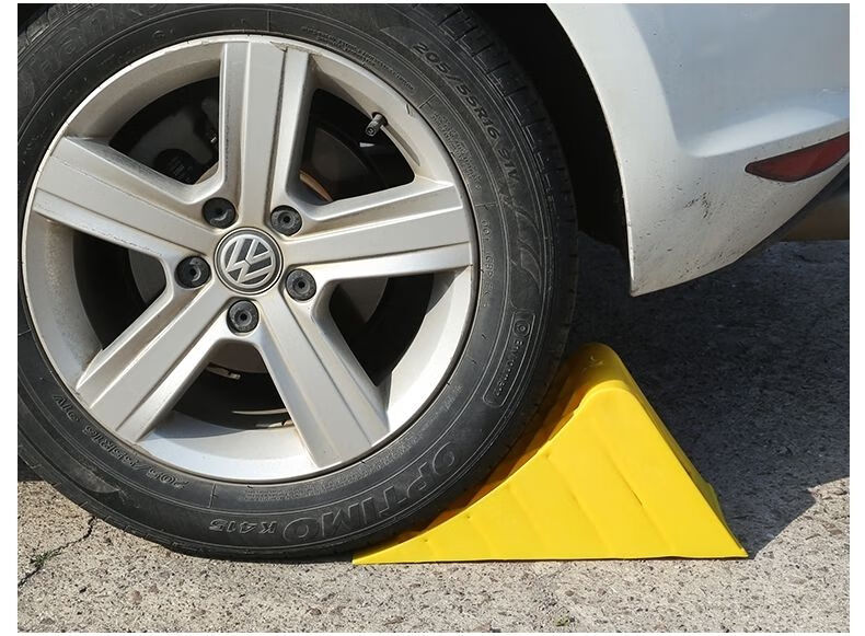 pvc塑料止退器便携式防溜车三角木轮胎止滑器大货车挡车器停车栔小号