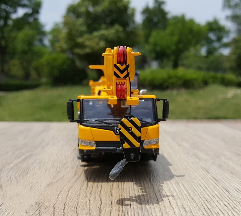 机智芽全地面起重机模型 徐工xct75吊车75吨 合金工程1:50【图片 价格