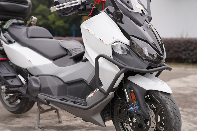 适用三阳maxsymtl500改装保险杠前包围防护杠保险杠防摔棒护杠专用