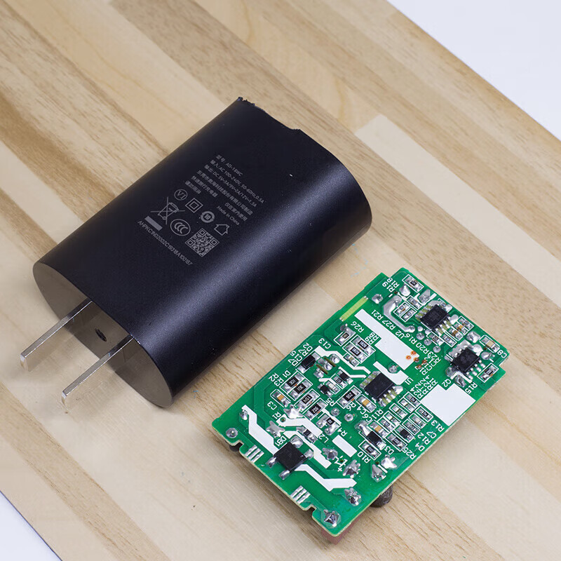 诺基亚(nokia)诺基亚9 nokia8 x71 6二代7plus原装充电器18w快闪充电