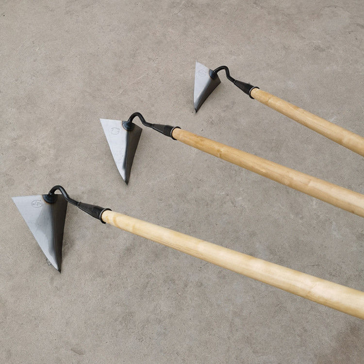 尖头锄鹰嘴锄户外种植松土犁头锄开沟神器 特大号锰钢三角锄头(超硬)