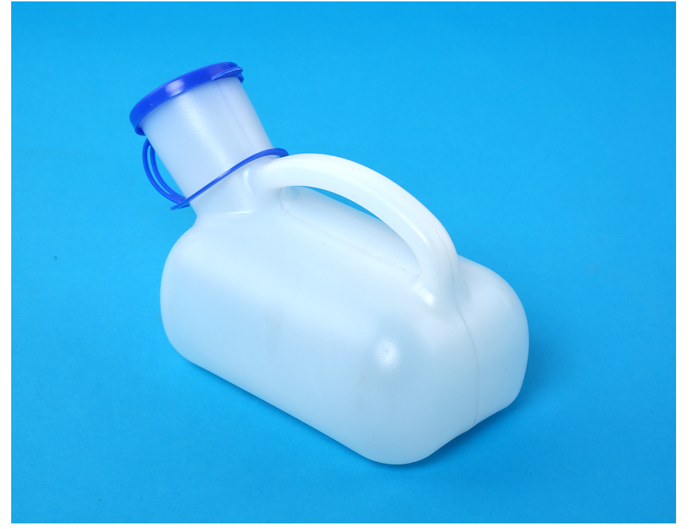 斯特斐尔 医用小便器男士专用小便壶白色站立便携式尿壶车载式带盖子