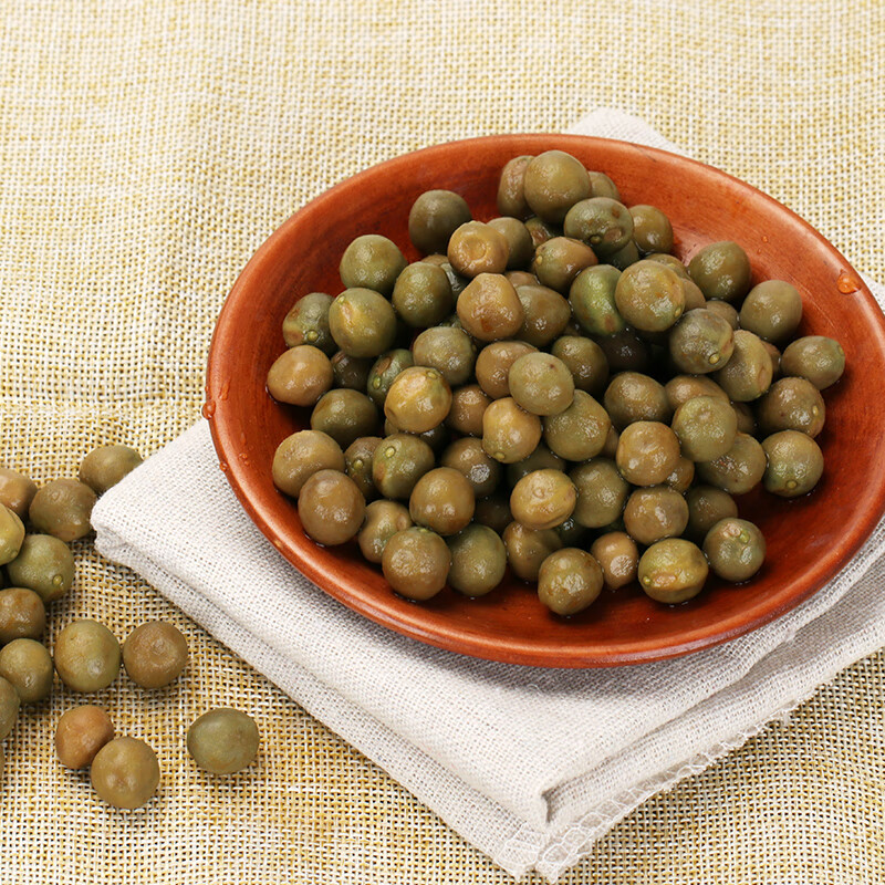 2020年新天长特产芡实鲜鸡头果米二青一级野生带壳手剥芡实大颗粒