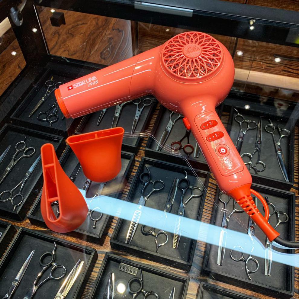 瑞士索利斯吹风机solis索利斯327吹风机沙龙理发店静音负离子吹油头