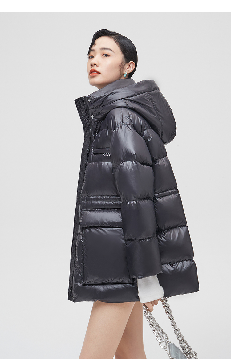 艾莱依短款羽绒服女2021年新款白鸭绒反季亮面时尚外套冬玻璃蓝15580