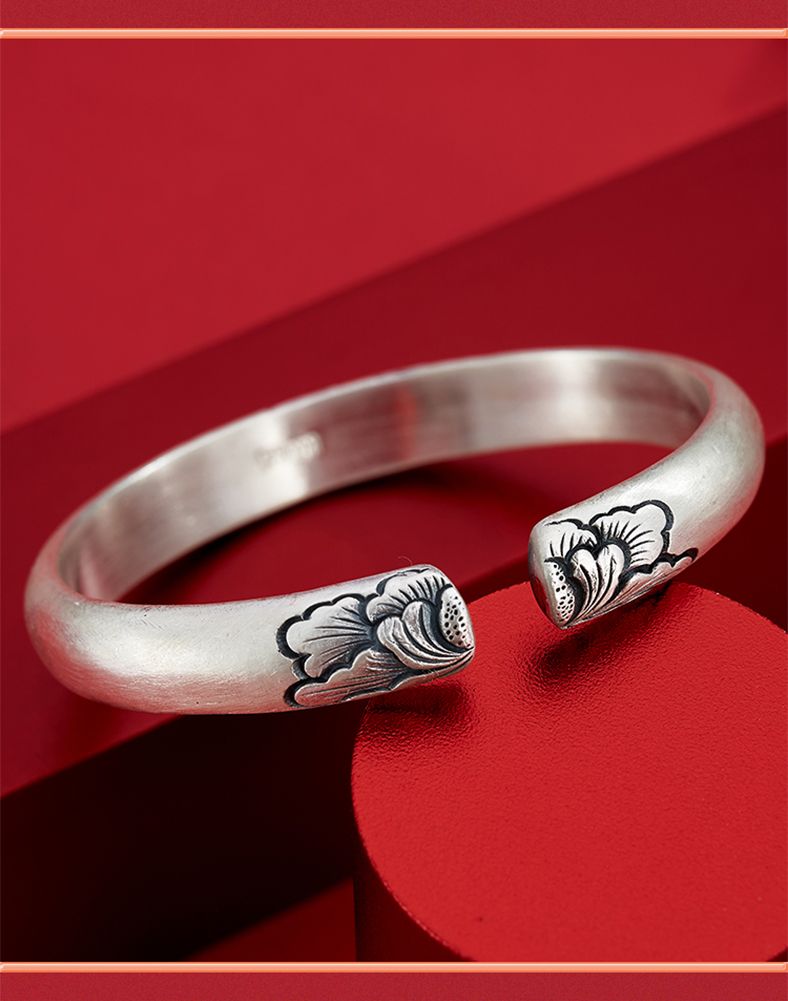 蔻罗亚轻奢珠宝s9999银牡丹花开口手镯女 纯手工云南大理雪花银民族风