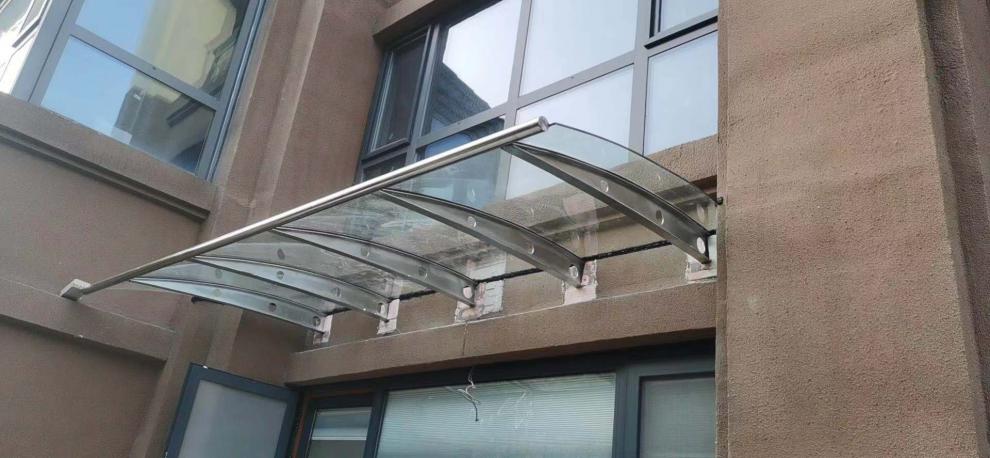 雨篷钢梁 04不锈钢雨棚钢梁牛腿支架商场门头雨棚办公室雨棚玻璃 201