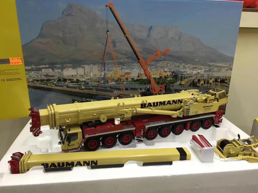 利勃海尔起重机合金1:50 liebherr ltm 1500-8.