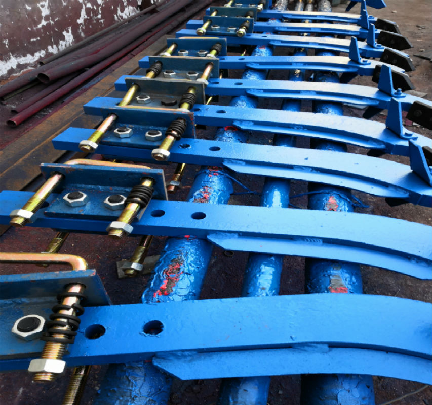 农业机械拖拉机深松钩犁深松机旋耕机改装开沟犁钩子农用机械配件加厚